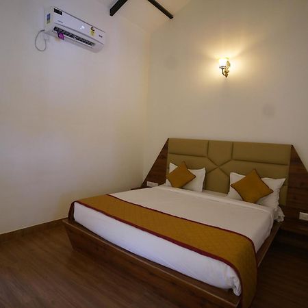 Q Mango Resort Rāmanagaram Extérieur photo