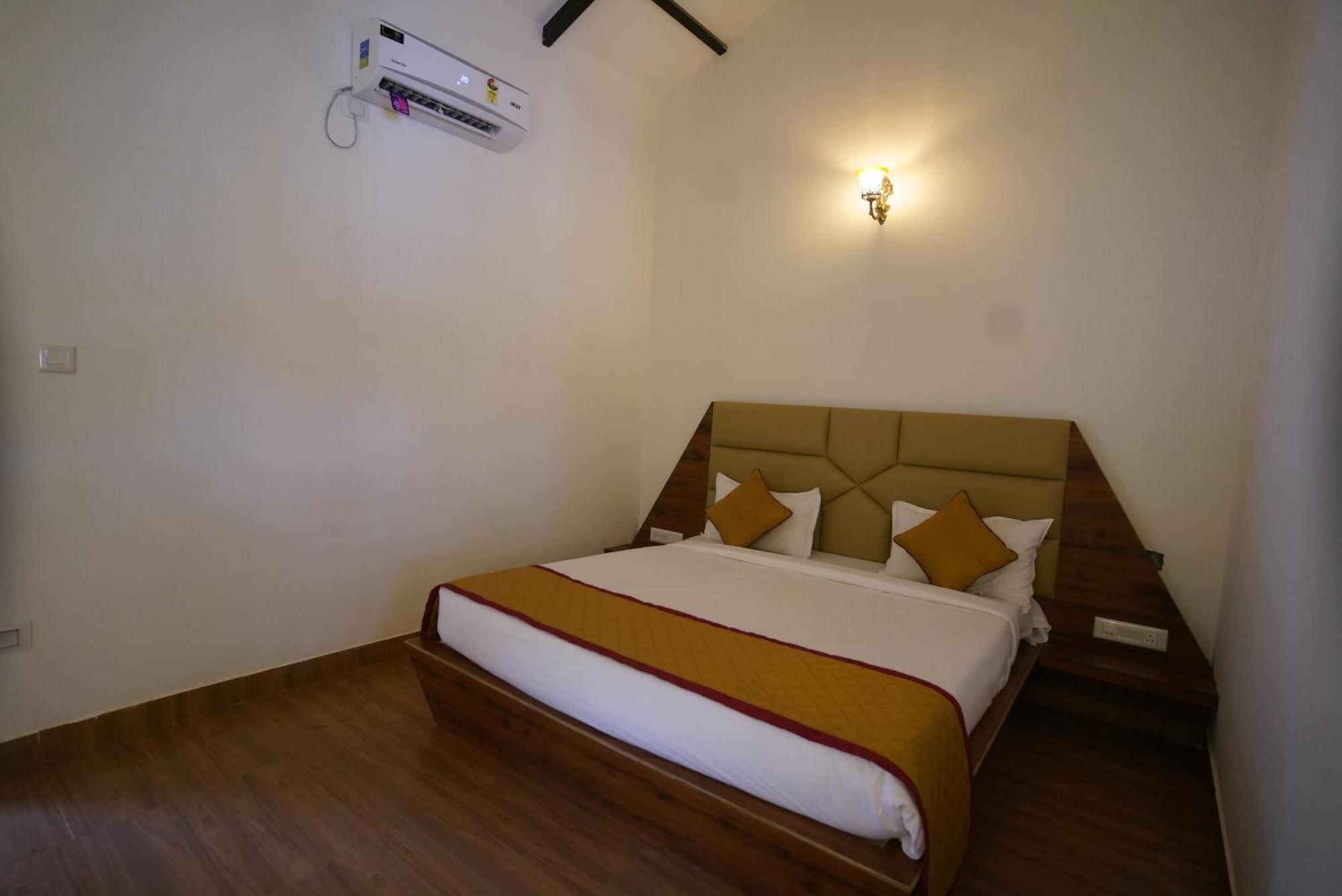 Q Mango Resort Rāmanagaram Extérieur photo